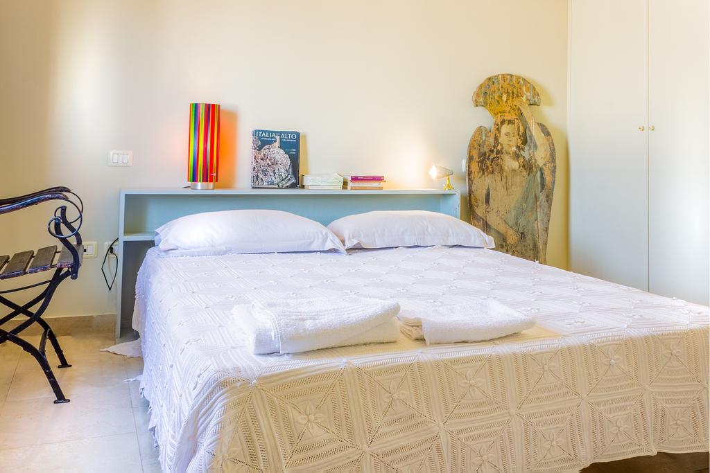 Casa Dei Pensieri Apartment โมโนโปลี ภายนอก รูปภาพ
